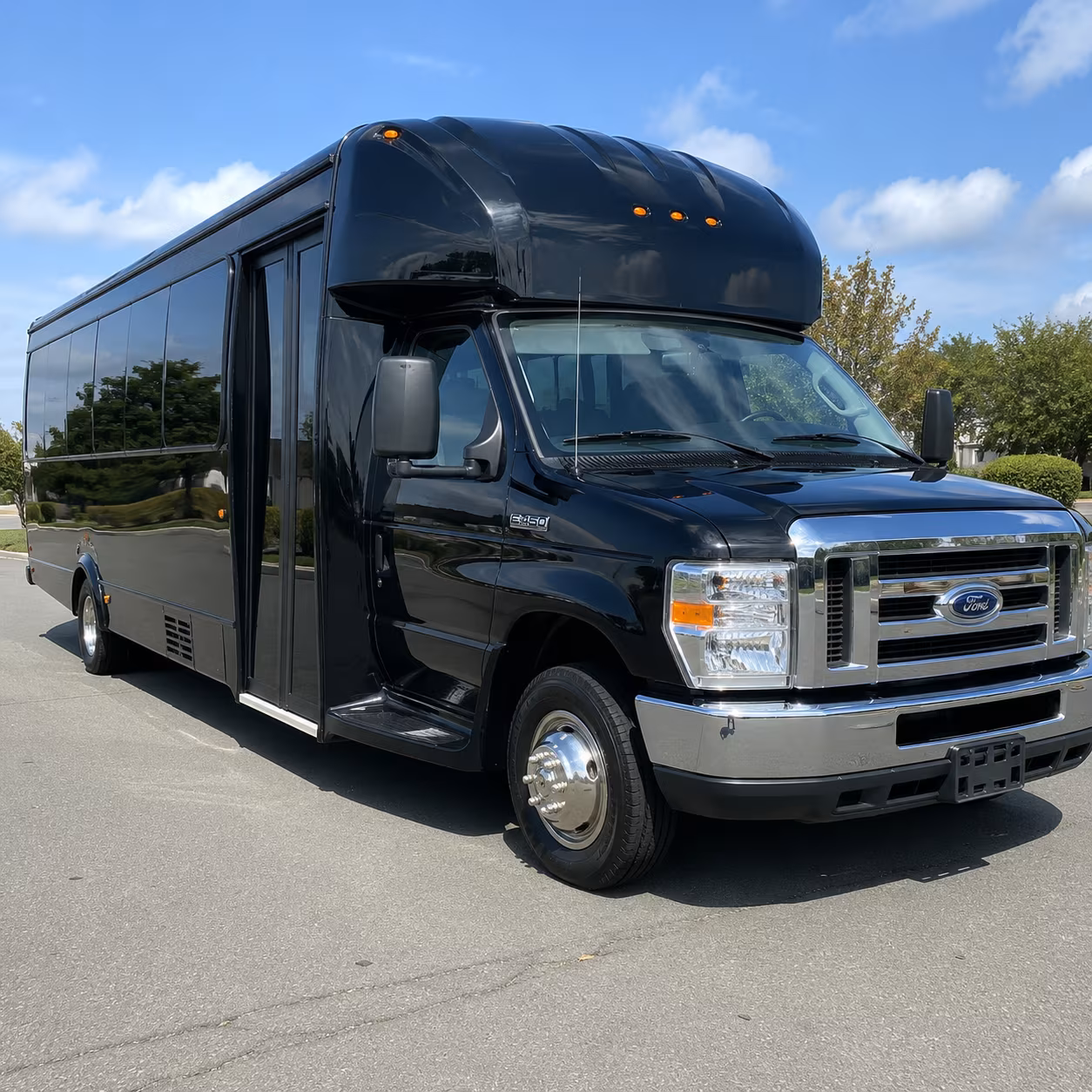 tailgate packages and party buses for tacoma rainiers games at cheney stadium